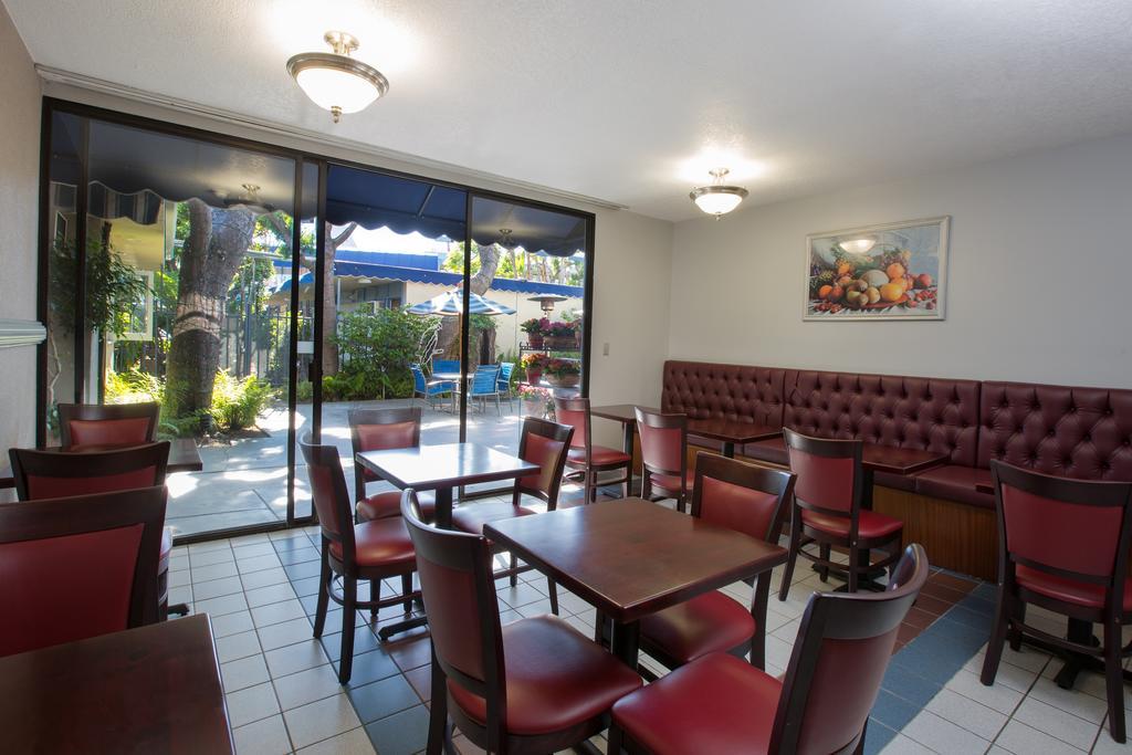Travelodge Hotel At Lax Los Angeles Eksteriør bilde