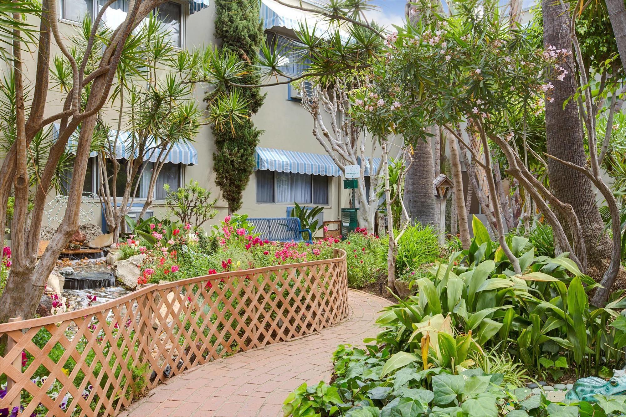 Travelodge Hotel At Lax Los Angeles Eksteriør bilde