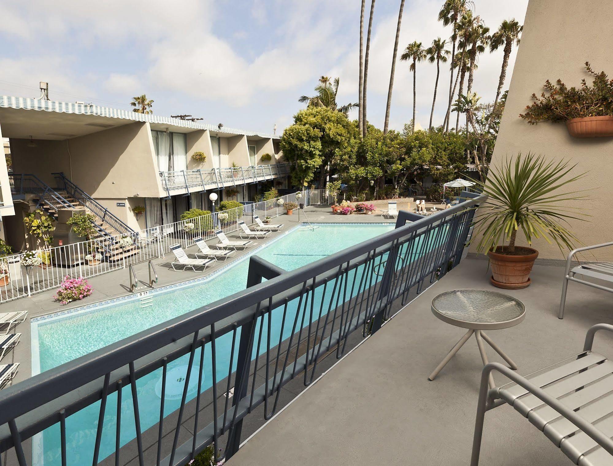 Travelodge Hotel At Lax Los Angeles Eksteriør bilde